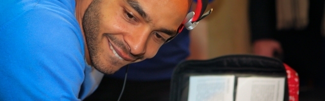 DJ Mehdi (1977-2011) Du Rap Underground à la French Touch Après une vingtaine d’ année d’activité entre le milieu Hip Hop et Electro, la disparition de DJ Mehdi suite à un accident domestique a été une très grande perte pour la musique urbaine française et internationale ainsi que pour ses fans.