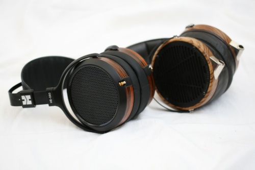 Hifiman HE-560 vs Audeze LCD3