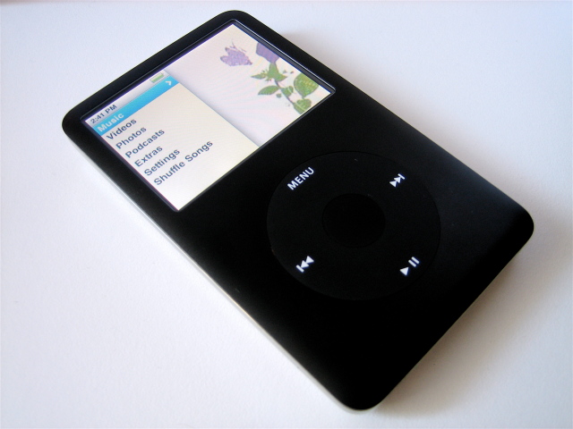 IPod_classic_6G_black_new_interface-2007-09-15